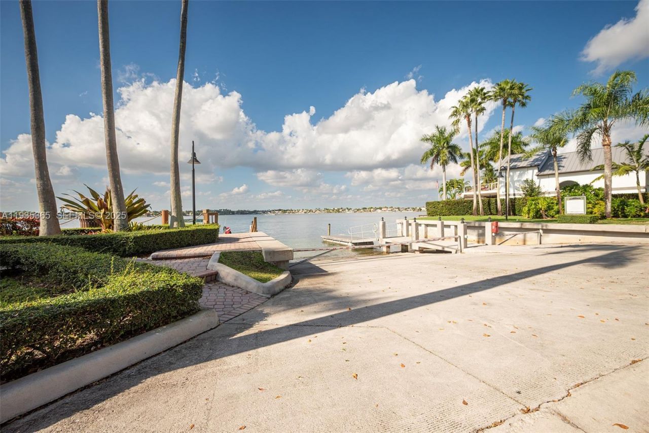 14803 SW 132nd Ave, Miami, FL 33186 Photo