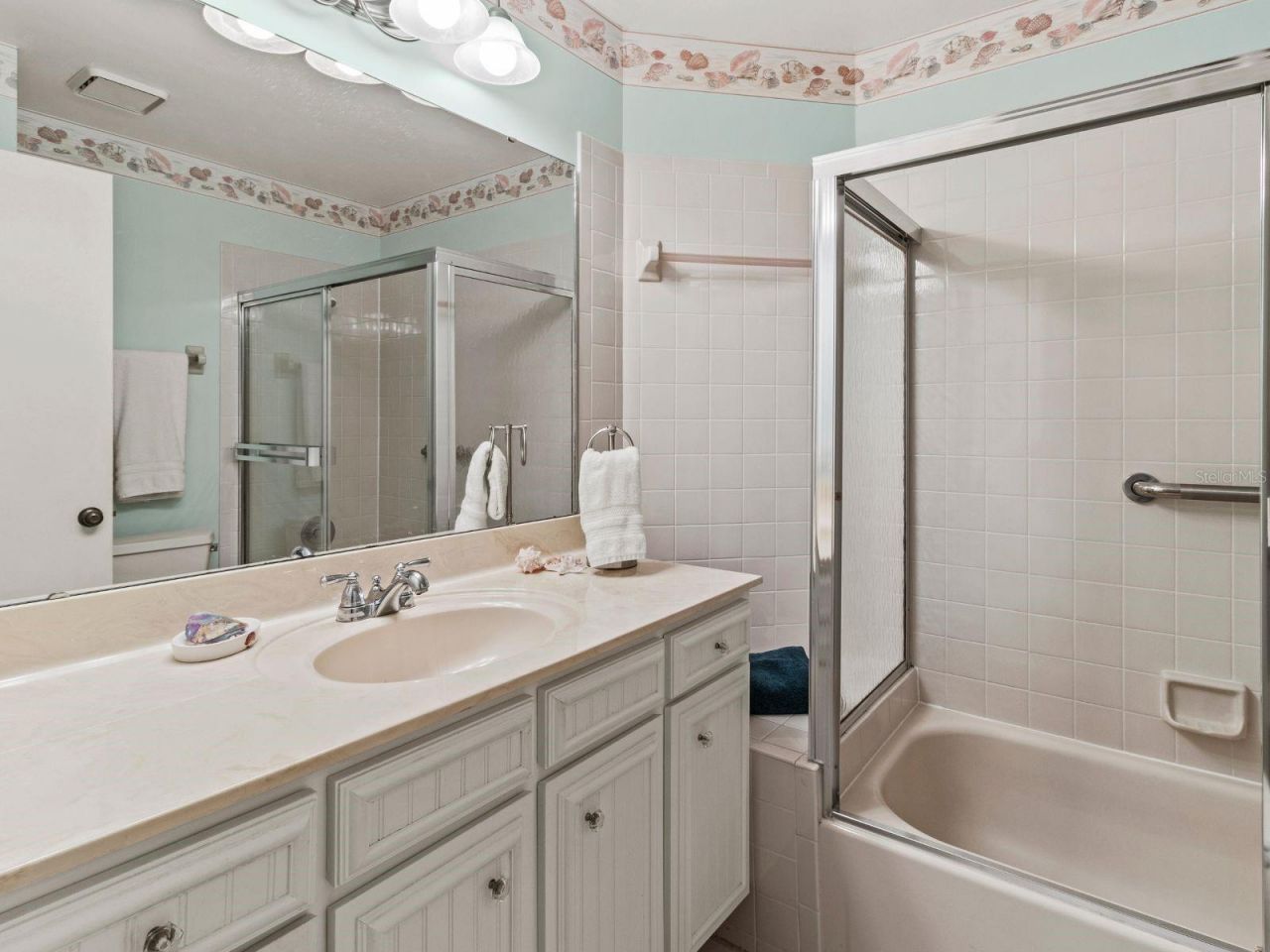 5704 34th Court W, Bradenton, FL 34210 Photo