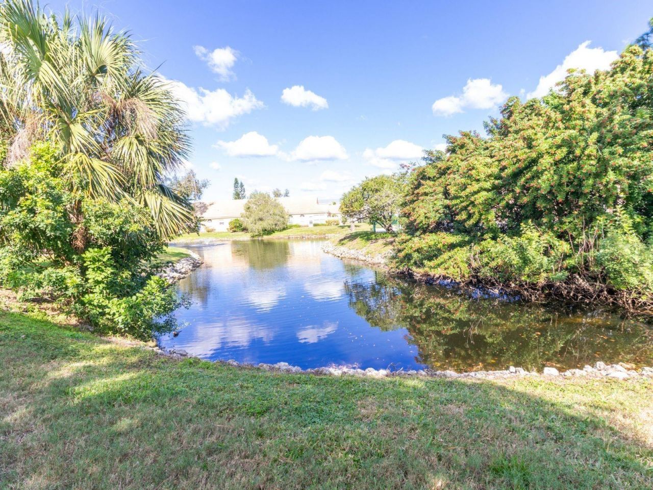 5704 34th Court W, Bradenton, FL 34210 Photo