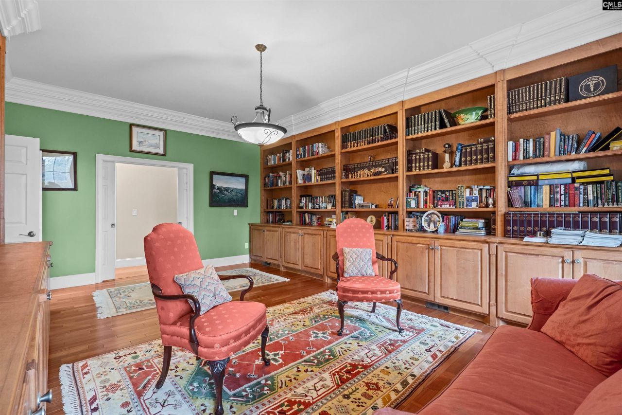 160 Hound Hollow Road Photo 18