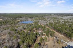 160 Hound Hollow Road photo 4