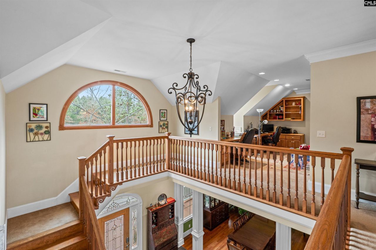 160 Hound Hollow Road Photo 31