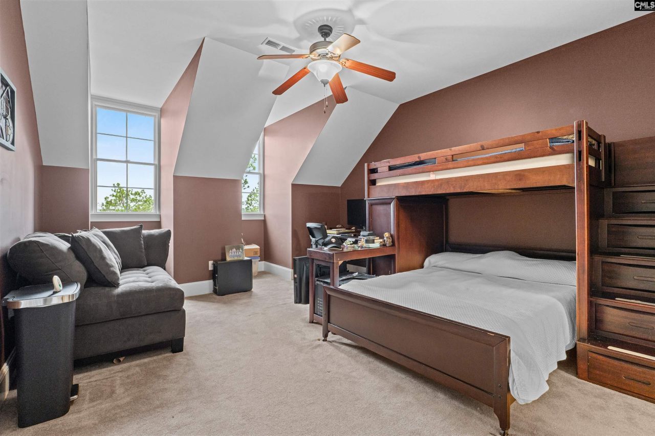 160 Hound Hollow Road Photo 34