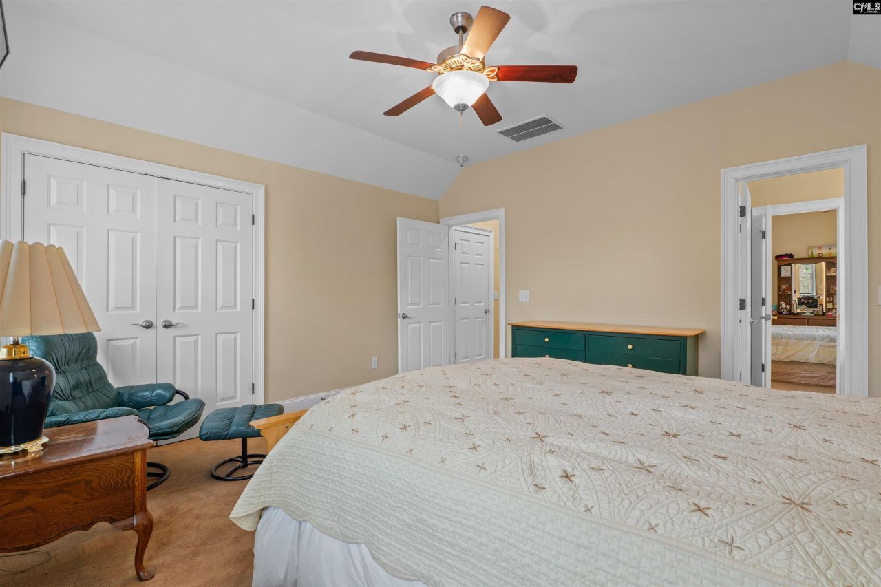 160 Hound Hollow Road Photo 44