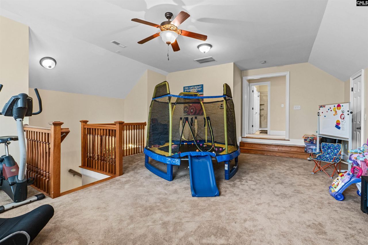 160 Hound Hollow Road Photo 45