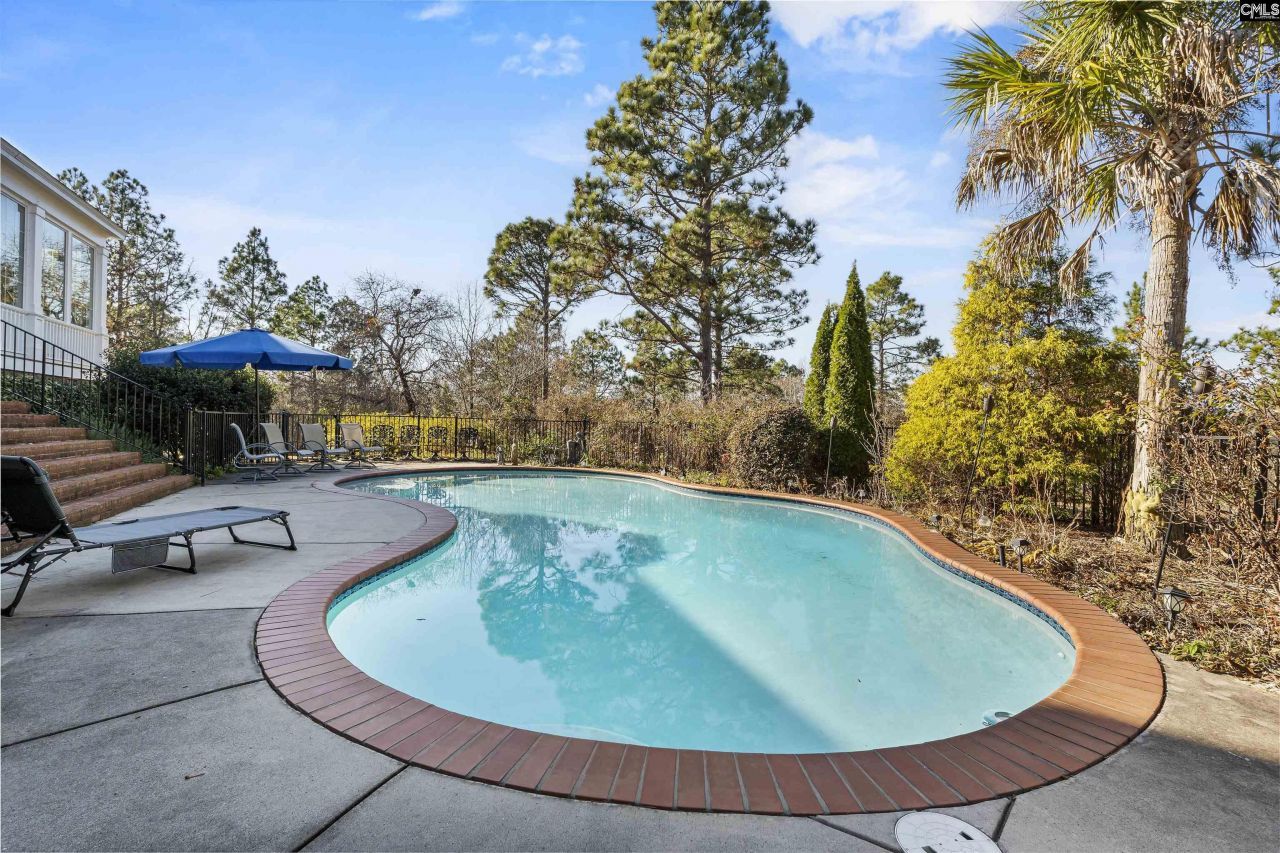 160 Hound Hollow Road Photo 48