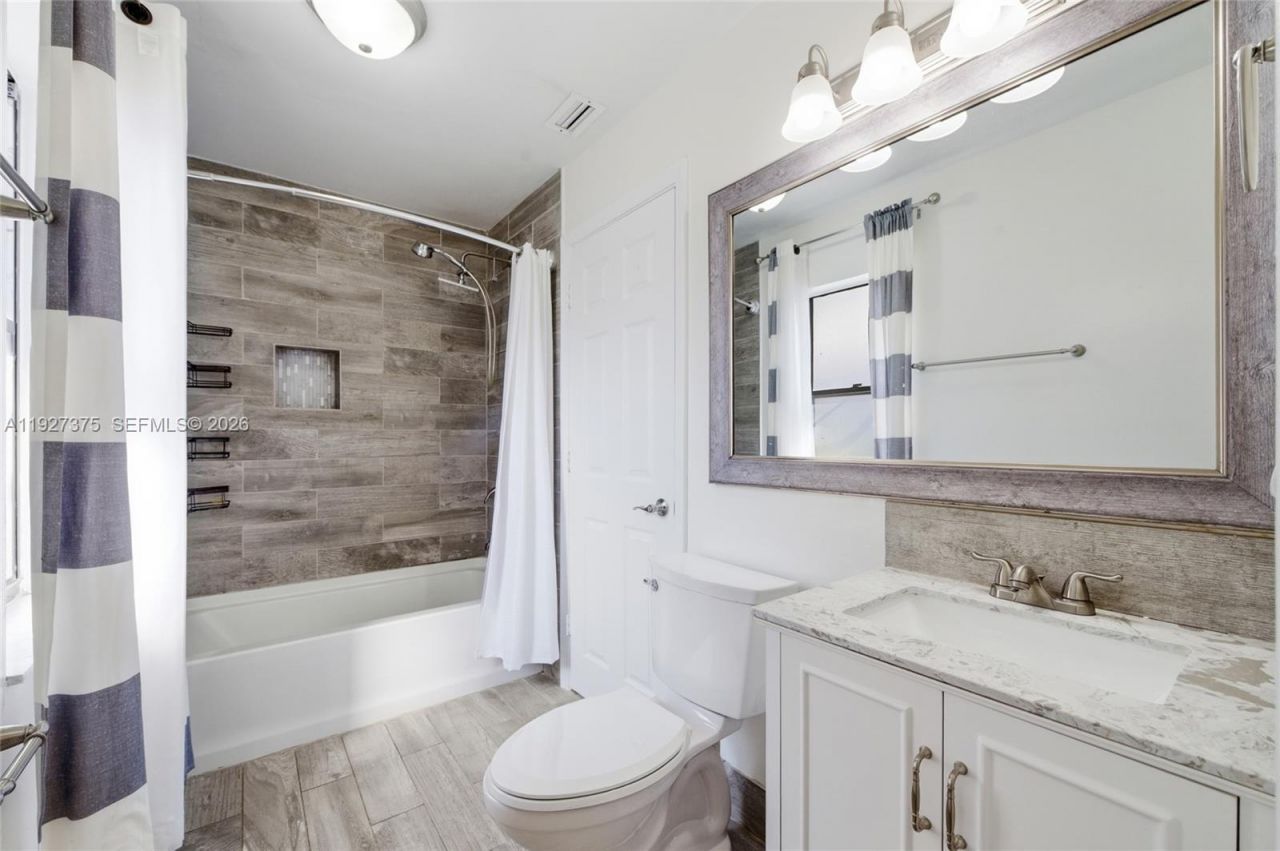 5197 NW 58th Ter, Coral Springs, FL 33067 Photo