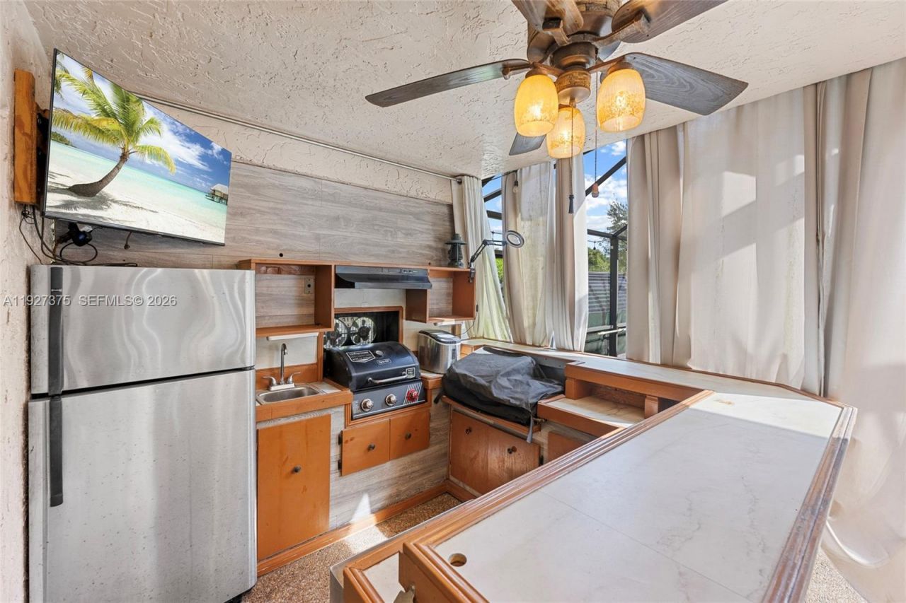 5197 NW 58th Ter, Coral Springs, FL 33067 Photo