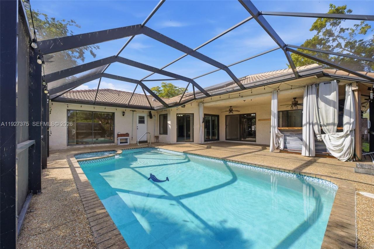 5197 NW 58th Ter, Coral Springs, FL 33067 Photo