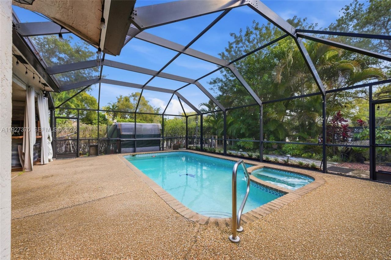 5197 NW 58th Ter, Coral Springs, FL 33067 Photo