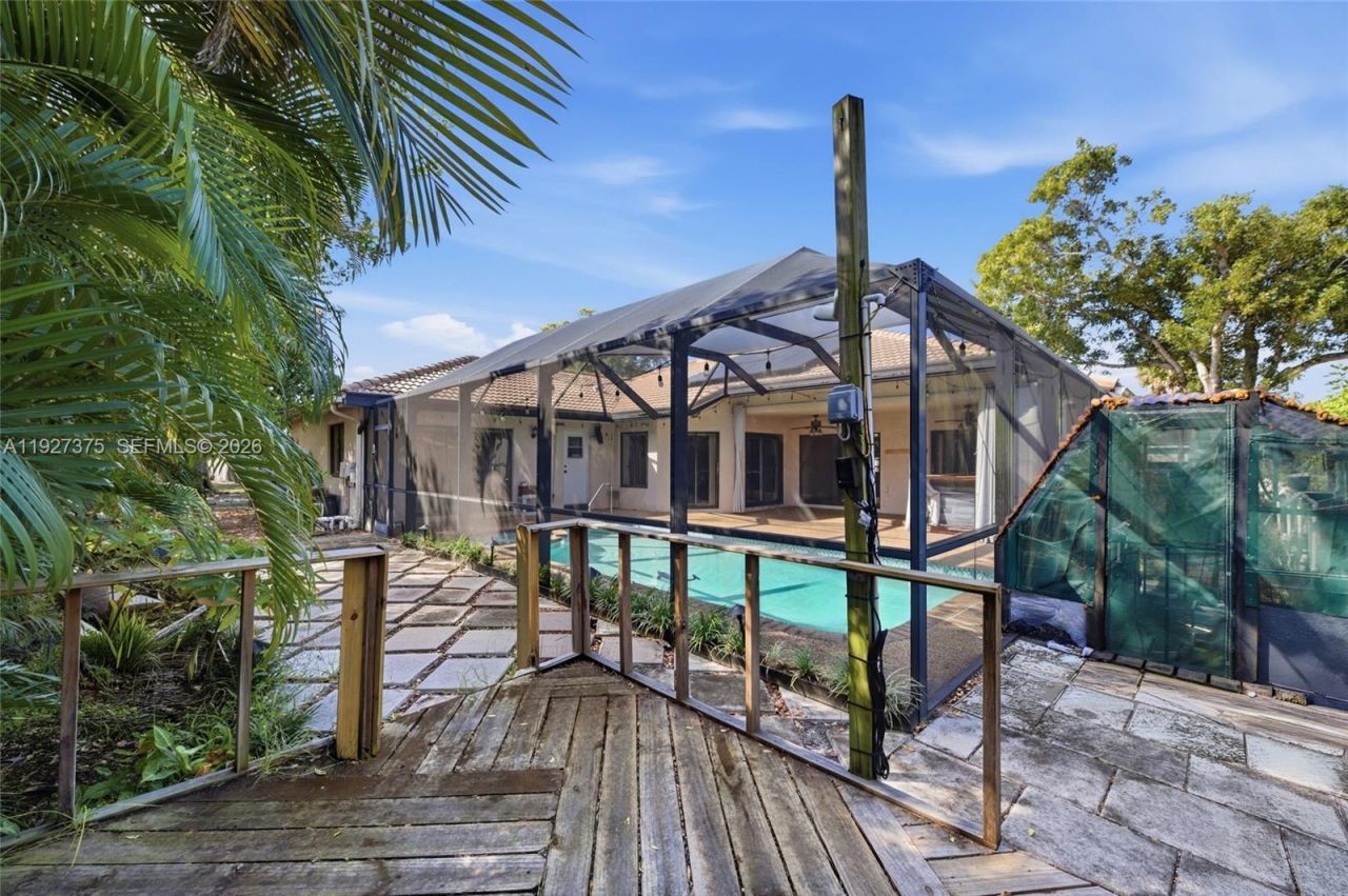 5197 NW 58th Ter, Coral Springs, FL 33067 Photo