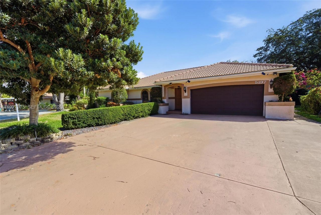 5197 NW 58th Ter, Coral Springs, FL 33067 Photo