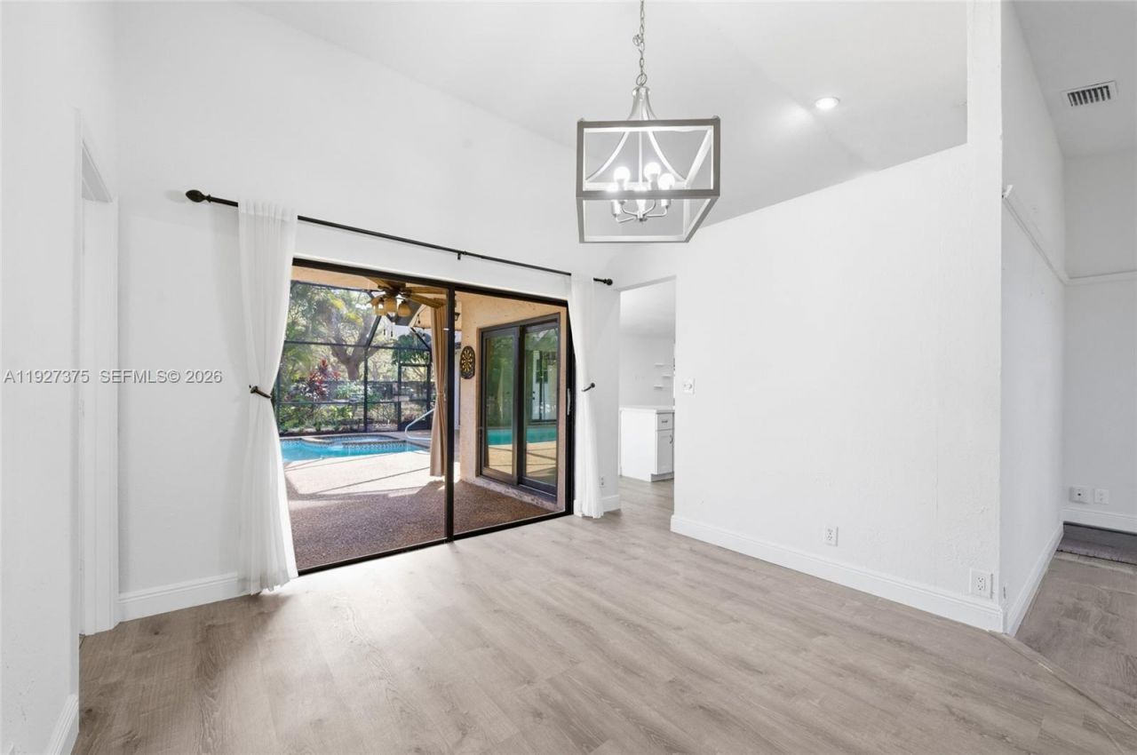 5197 NW 58th Ter, Coral Springs, FL 33067 Photo