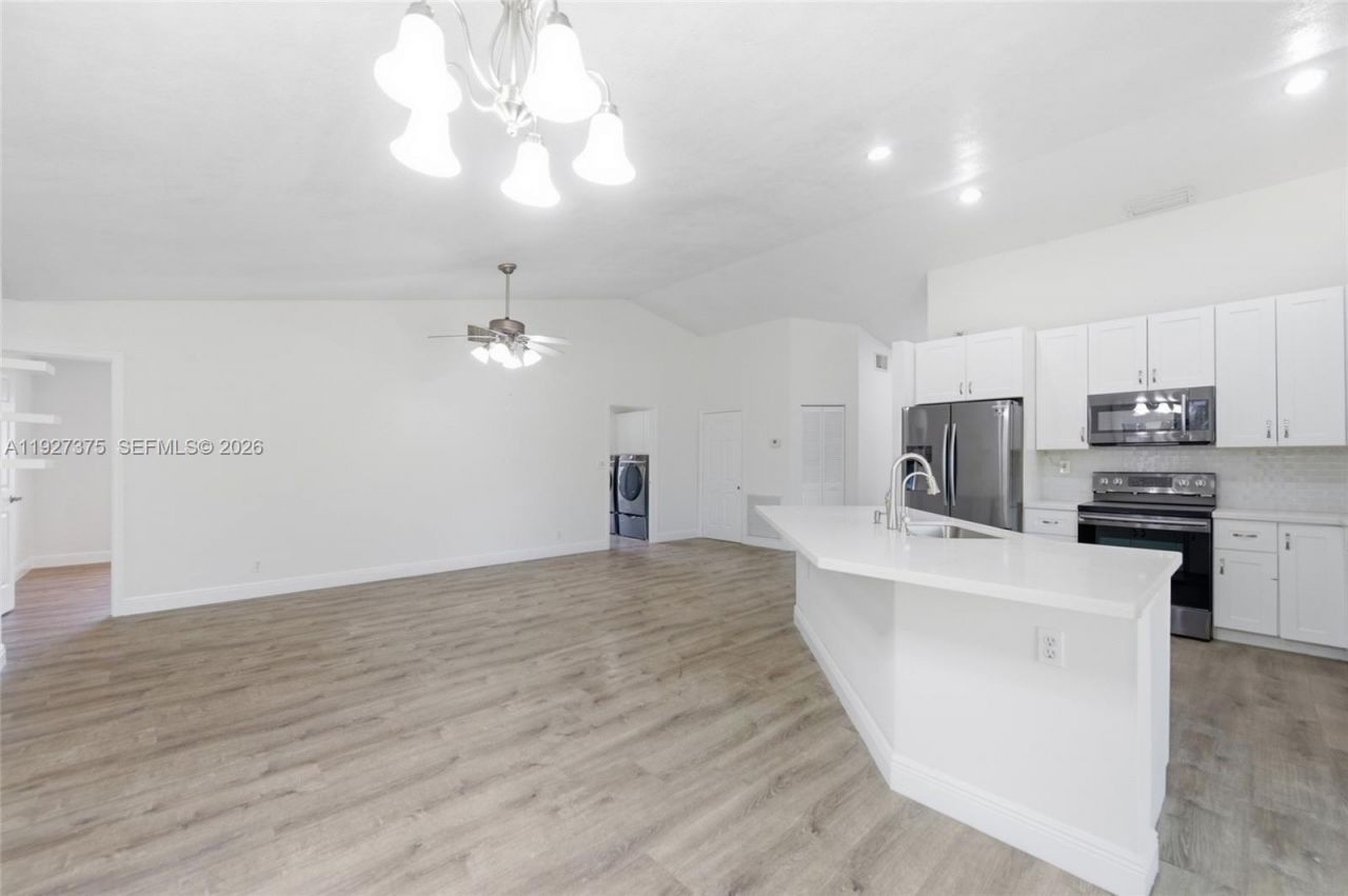 5197 NW 58th Ter, Coral Springs, FL 33067 Photo