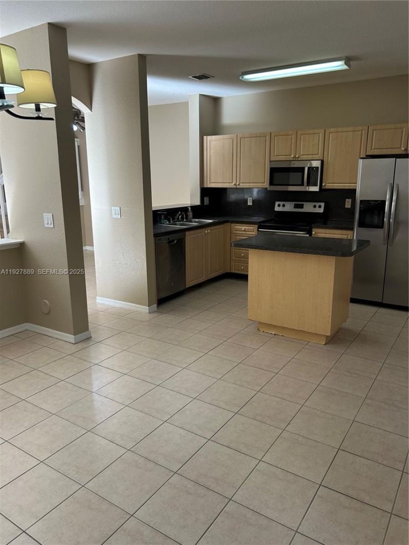 3940 NW 92nd Ave, Unit 3940, Sunrise, FL 33351 Photo