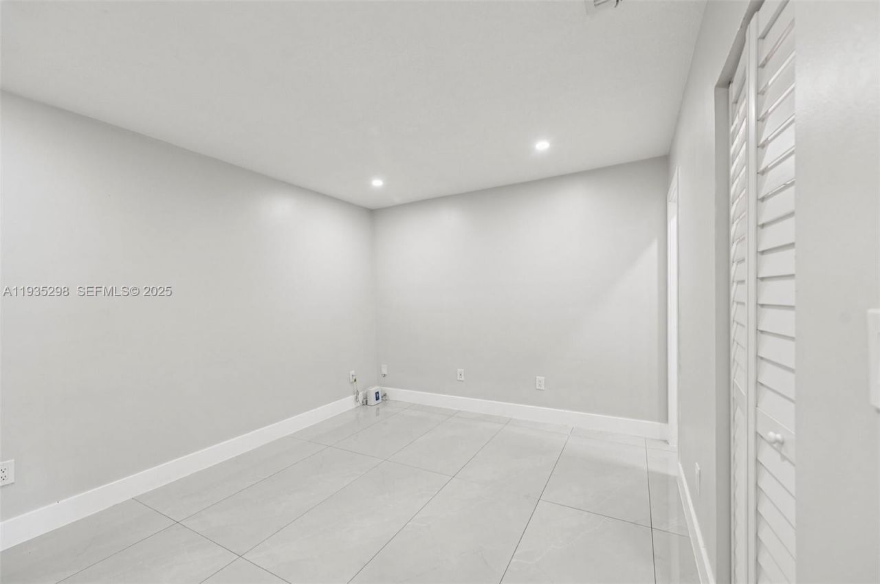 12237 SW 193rd St , Unit 1, Miami, FL 33177 Photo