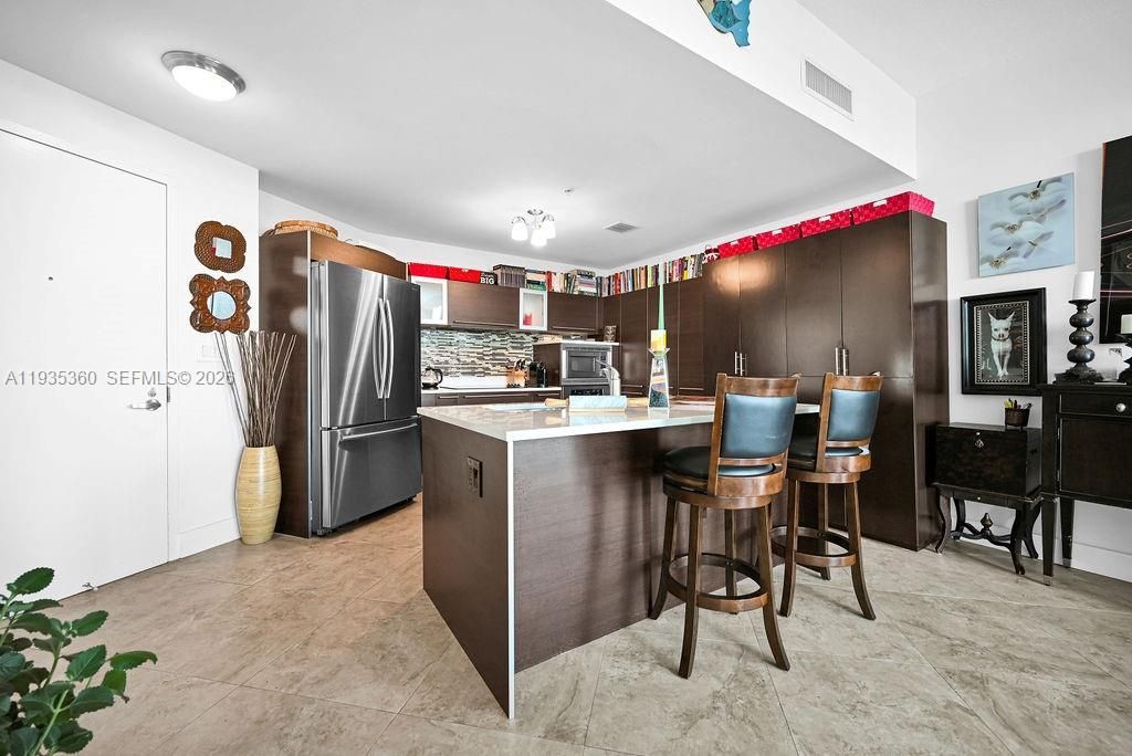 1900 N Bayshore Dr, Unit 5103, Miami, FL 33132 Photo