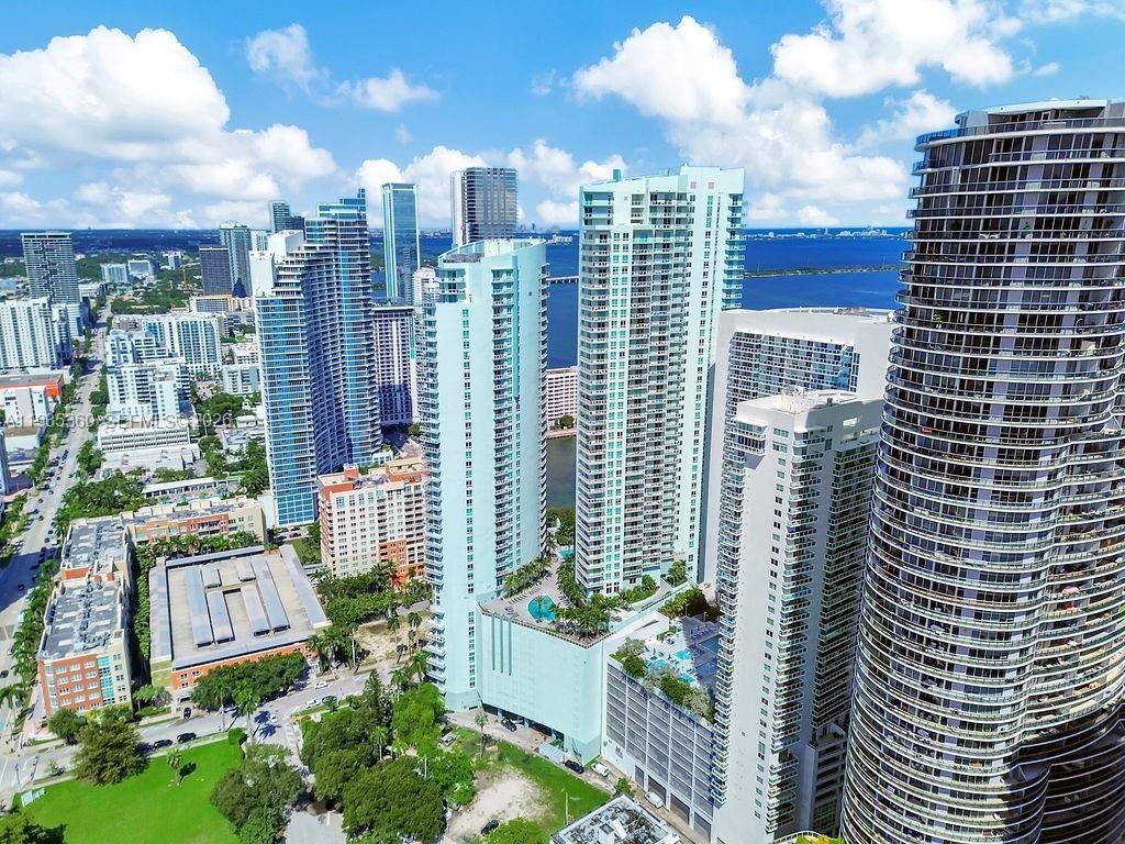 1900 N Bayshore Dr, Unit 5103, Miami, FL 33132 Photo
