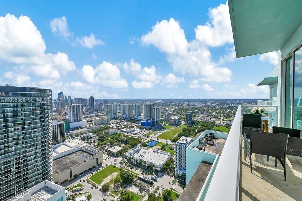 1900 N Bayshore Dr, Unit 5103, Miami, FL 33132 Photo