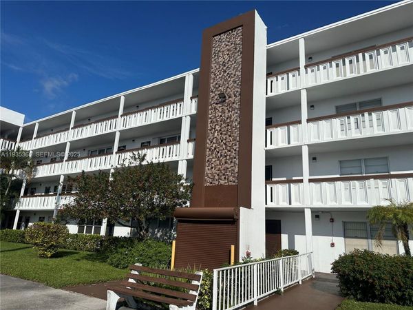 1058 E Harwood E, Unit 1058, Deerfield Beach, FL 33442
