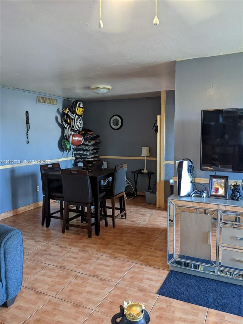 65 NE 202nd Ter, Unit Q27, Miami Gardens, FL 33179 Photo