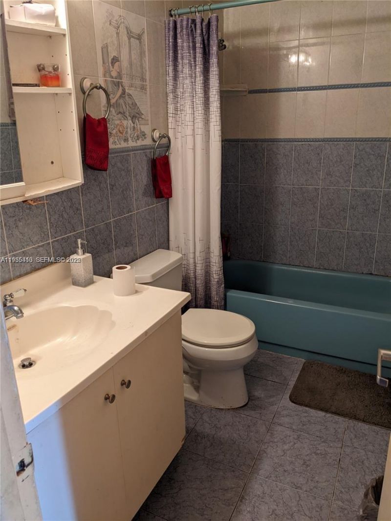 65 NE 202nd Ter, Unit Q27, Miami Gardens, FL 33179 Photo