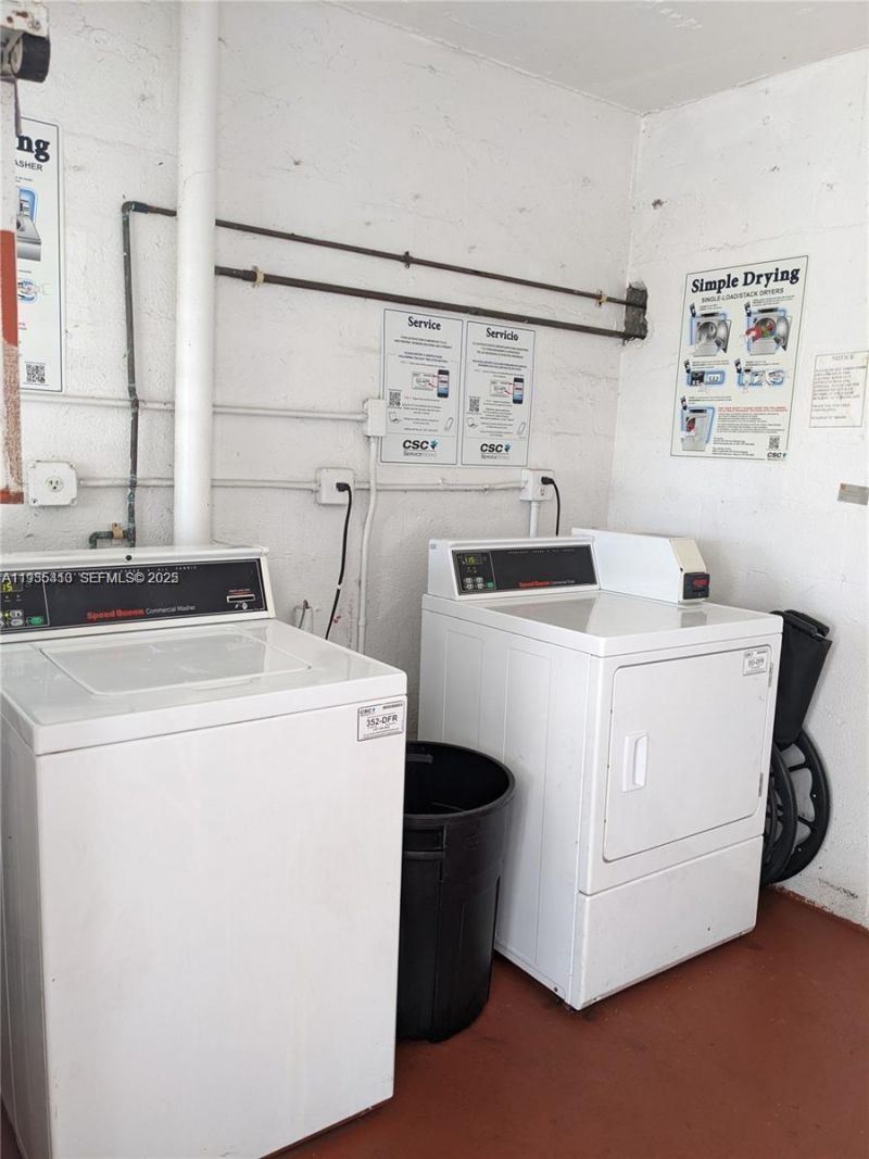 65 NE 202nd Ter, Unit Q27, Miami Gardens, FL 33179 Photo