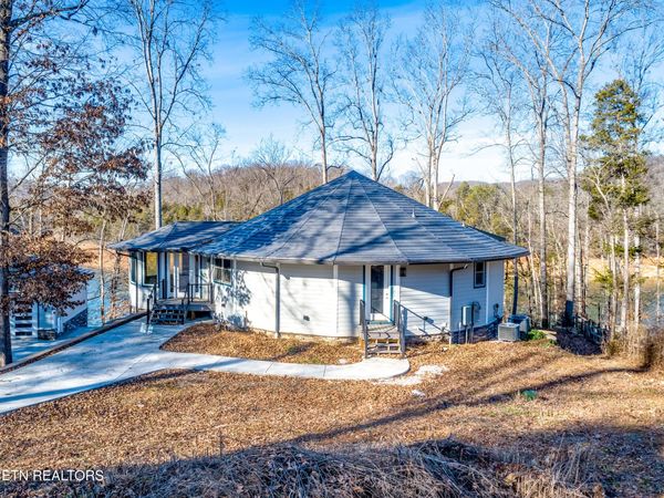 194 Helms Ferry Rd, Sharps Chapel, TN 37866