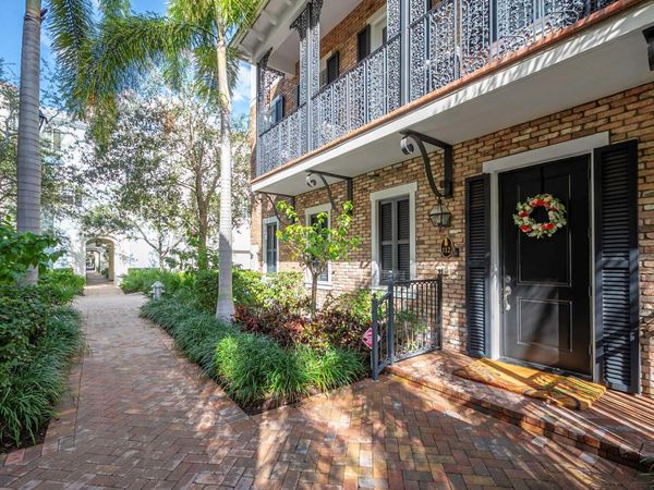 112 S Cannery Row Circle, Delray Beach, FL 33444