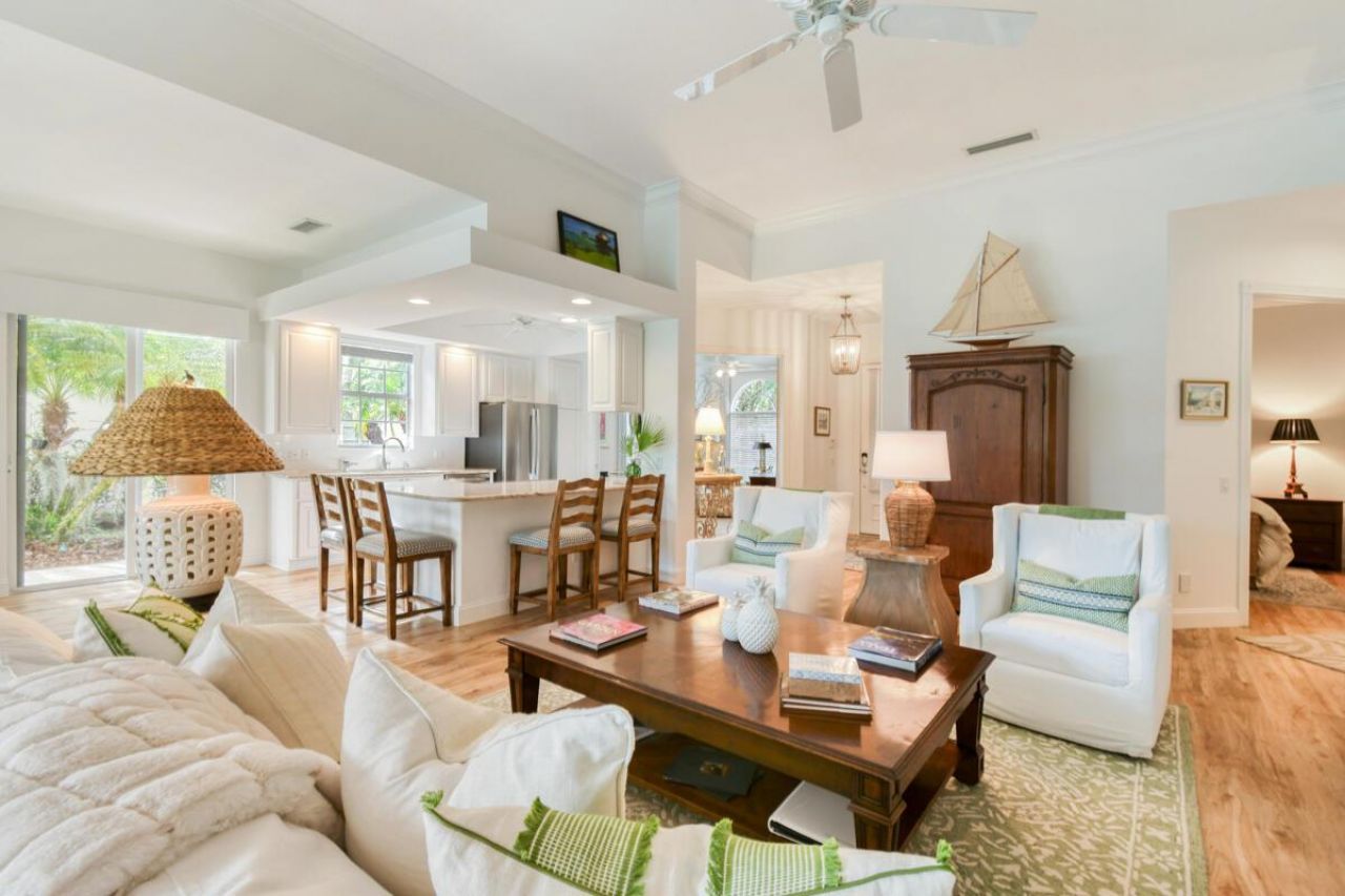 8297 SE Angelina Court, Hobe Sound, FL 33455 Photo