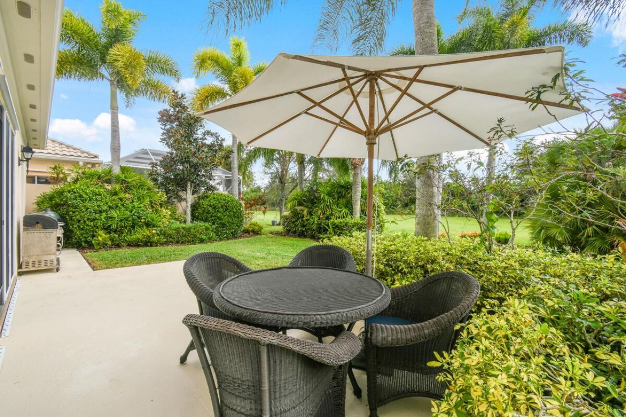 8297 SE Angelina Court, Hobe Sound, FL 33455 Photo