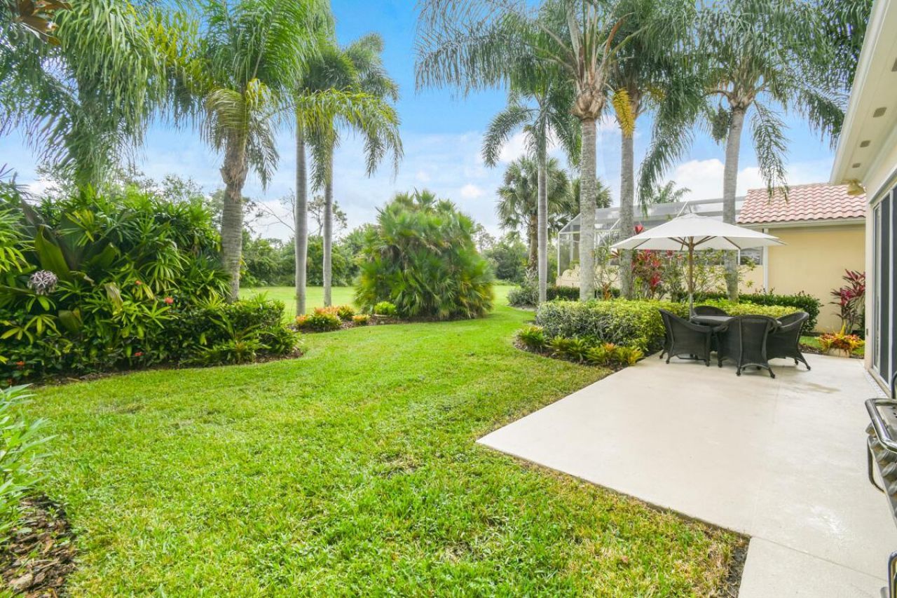 8297 SE Angelina Court, Hobe Sound, FL 33455 Photo