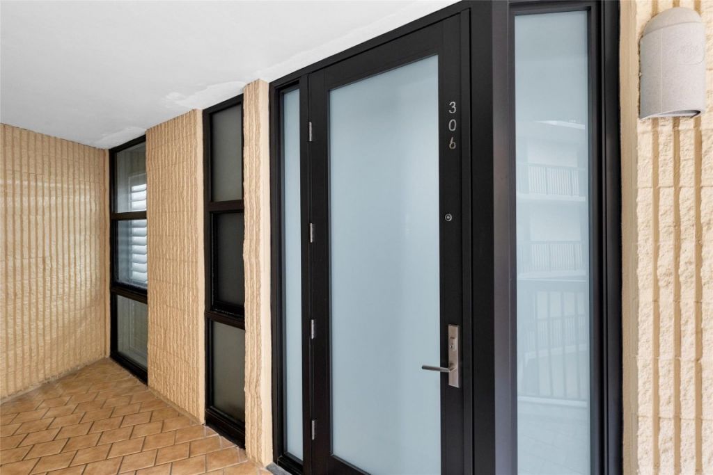 1167 Hillsboro Mile, Unit 306, Hillsboro Beach, FL 33062 Photo