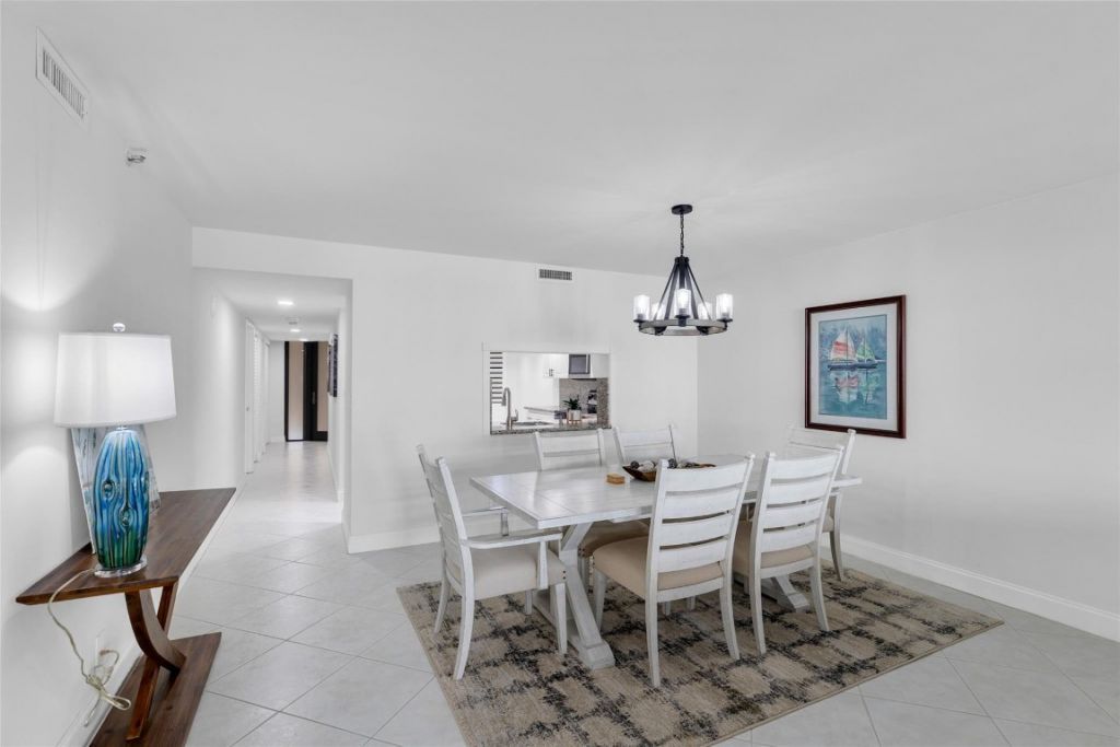 1167 Hillsboro Mile, Unit 306, Hillsboro Beach, FL 33062 Photo