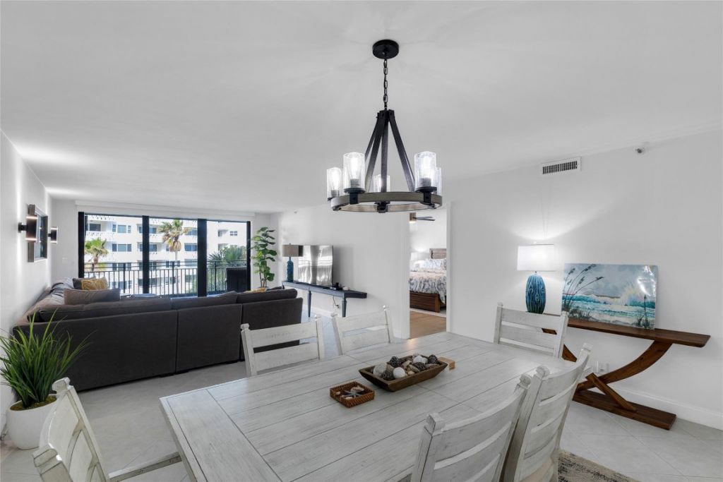 1167 Hillsboro Mile, Unit 306, Hillsboro Beach, FL 33062 Photo