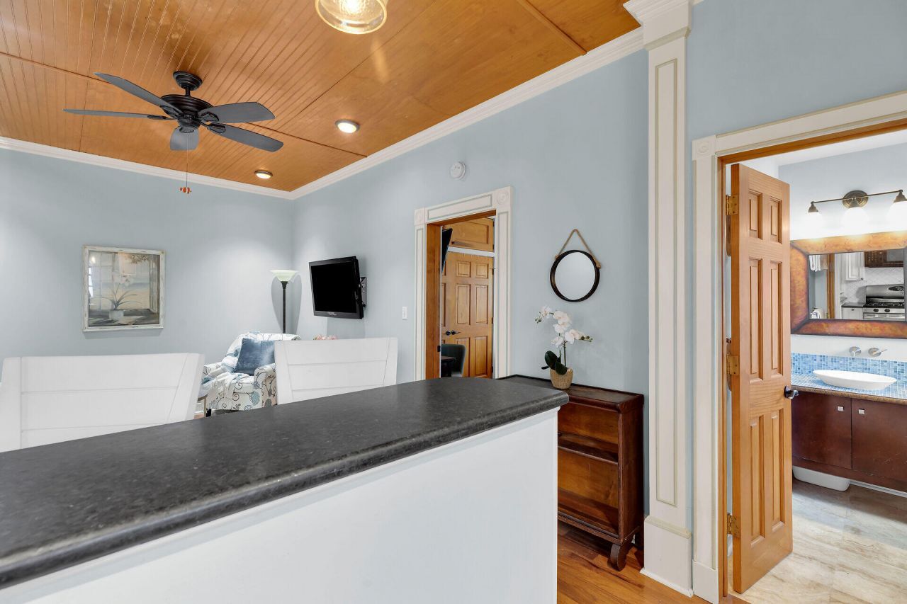 1402 Olivia Street, Unit 2, Key West, FL 33040 Photo