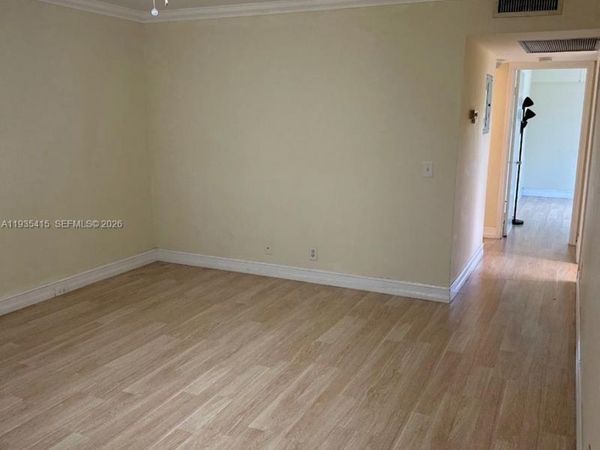 200 SW 132nd Way, Unit 310L, Pembroke Pines, FL 33027