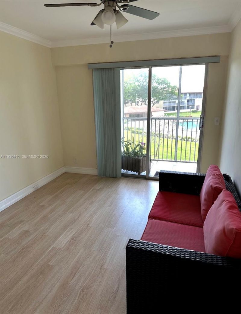 200 SW 132nd Way, Unit 310L, Pembroke Pines, FL 33027 Photo
