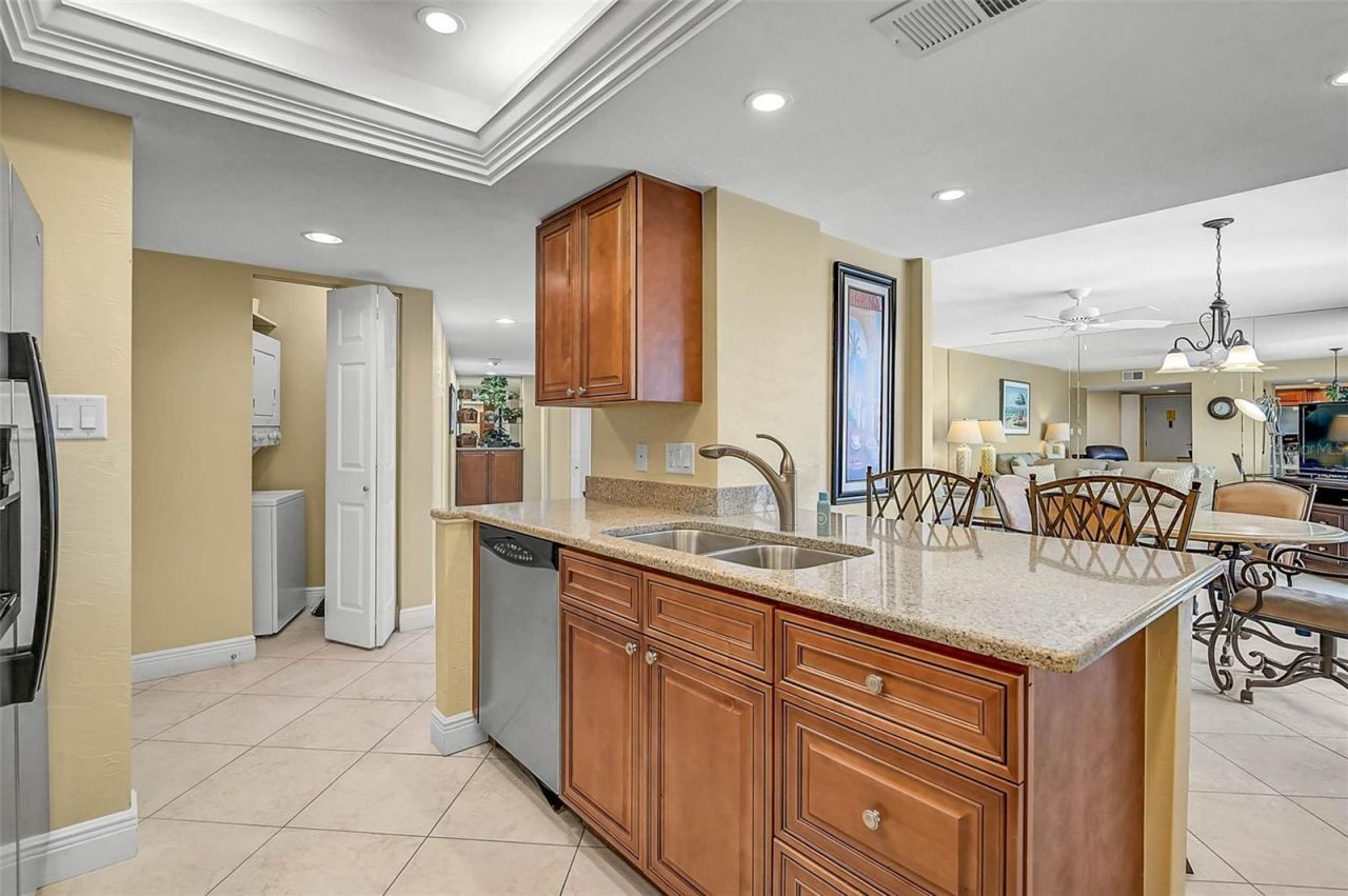 6518 Midnight Pass Road, Unit 407, Sarasota, FL 34242 Photo