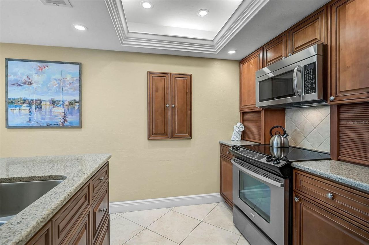 6518 Midnight Pass Road, Unit 407, Sarasota, FL 34242 Photo