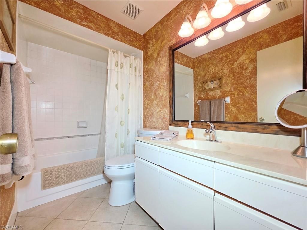 17220 Terraverde Cir, Unit 4, Fort Myers, FL 33908 Photo