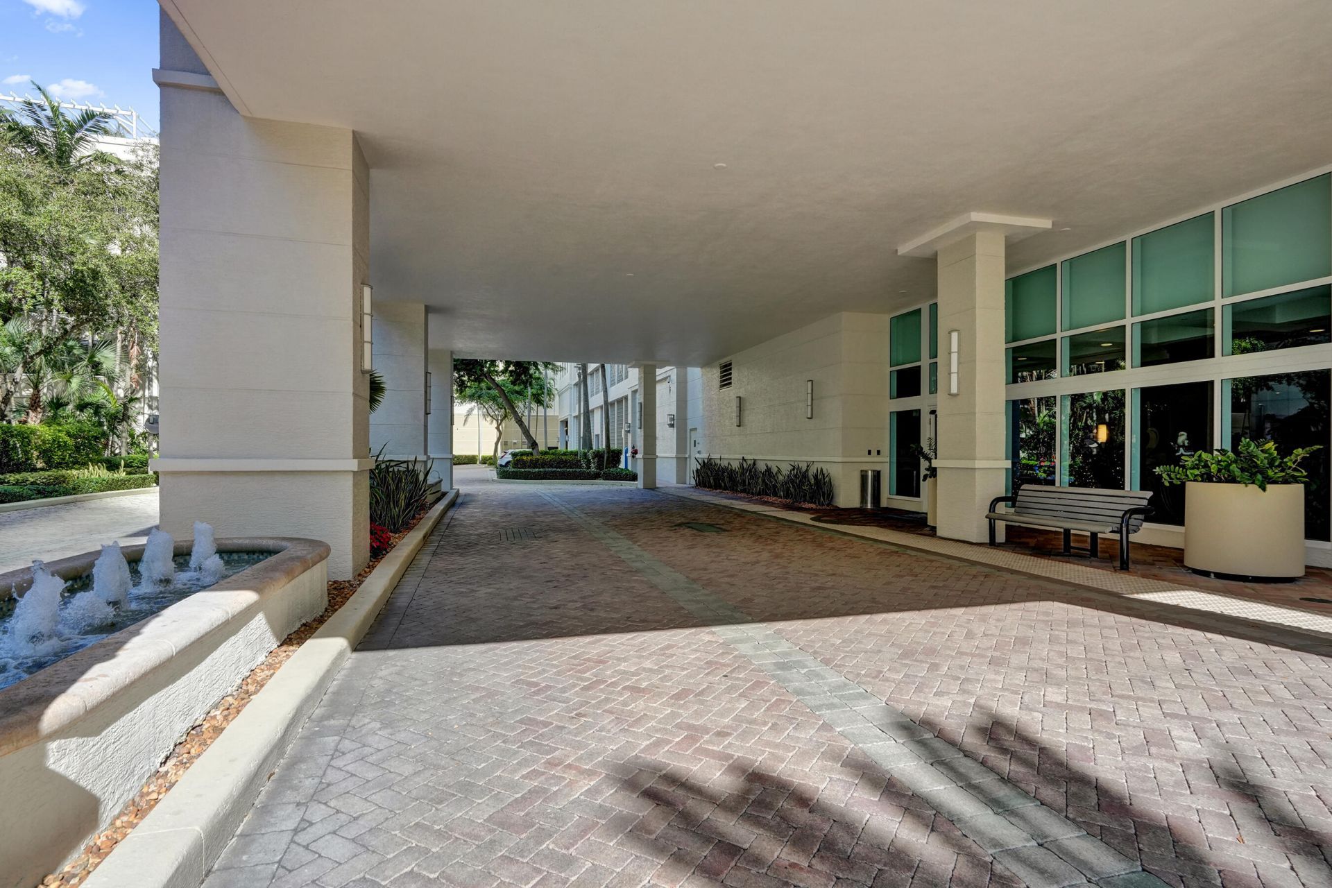 1819 SE 17th Street, Unit 710, Fort Lauderdale, FL 33316 Photo
