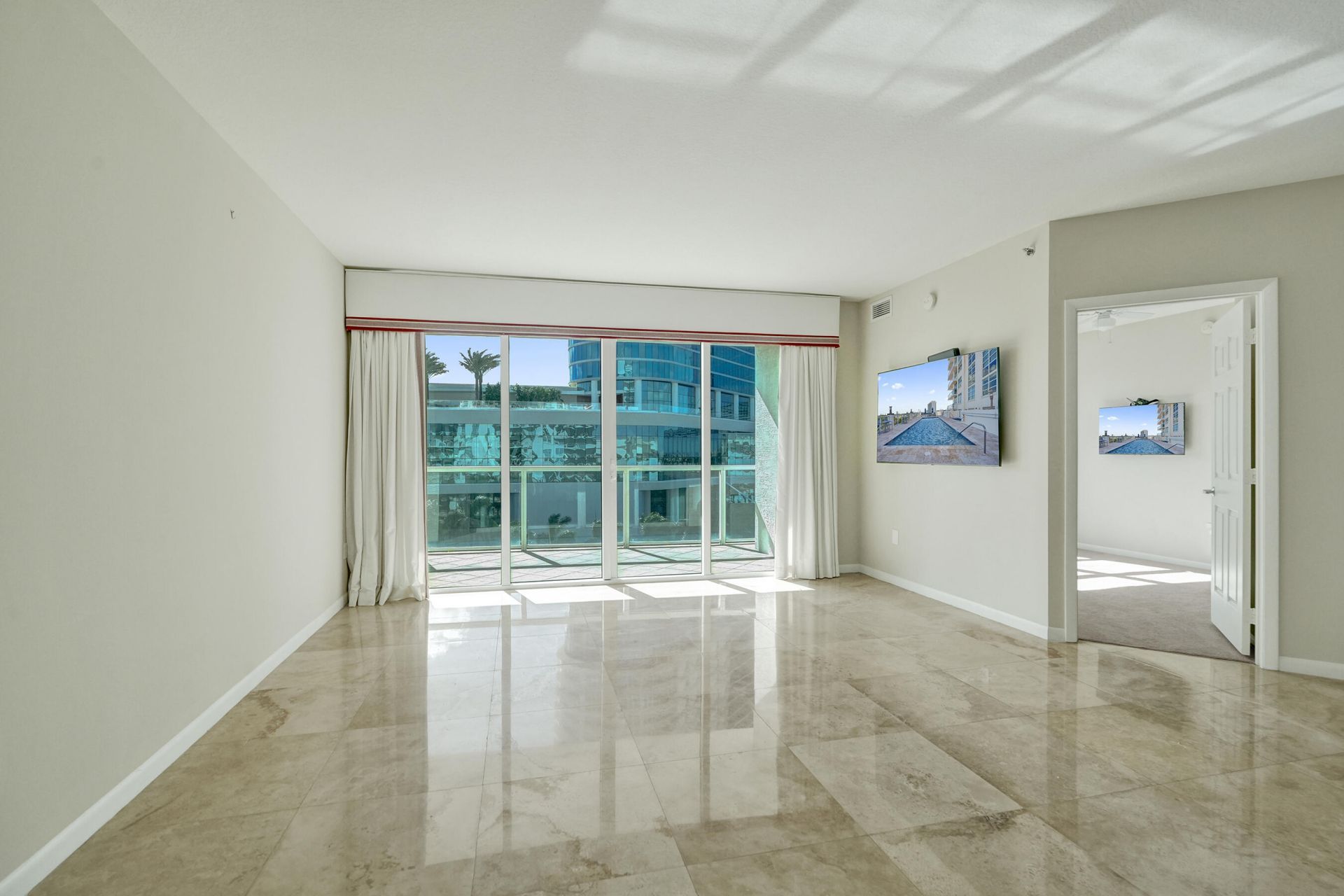 1819 SE 17th Street, Unit 710, Fort Lauderdale, FL 33316 Photo