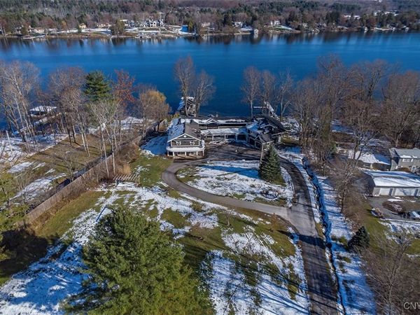 2964 W Lake Road, Cazenovia, NY 13035