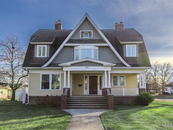 905 E 1st North Street, Carlinville, IL 62626