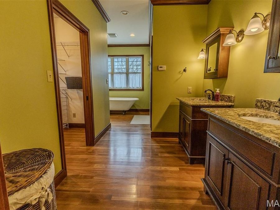 Property Image 60