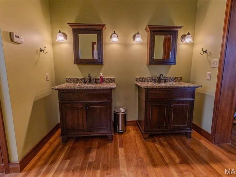 Property Image 61