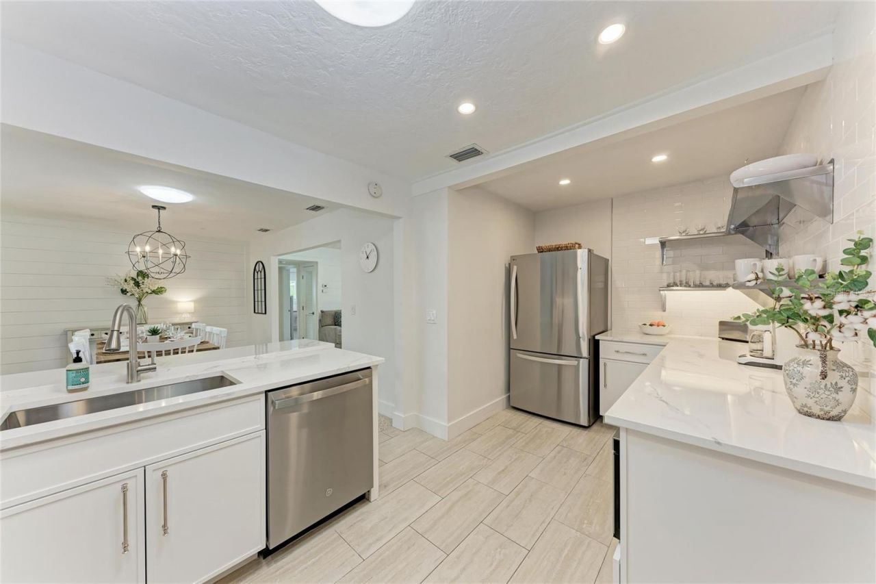 150 Crescent Drive, Anna Maria, FL 34216 Photo