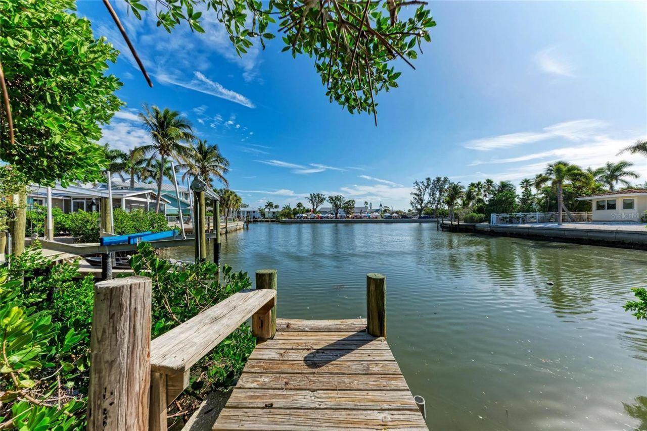 150 Crescent Drive, Anna Maria, FL 34216 Photo