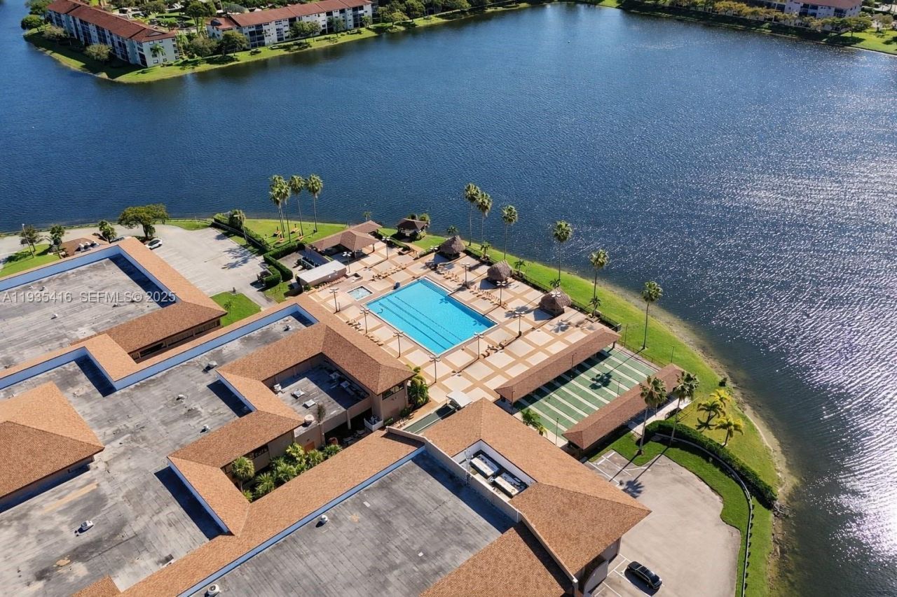 13000 SW 15th Ct , Unit 101U, Pembroke Pines, FL 33027 Photo